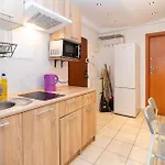 Regem Nowogrodzka Apartman