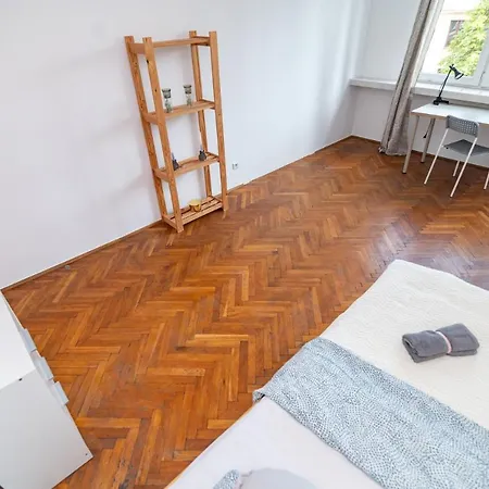 Regem Nowogrodzka Apartment