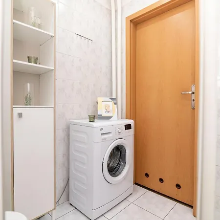 Regem Nowogrodzka Apartment Warsaw