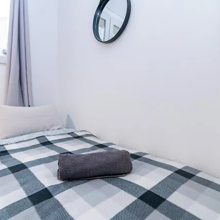 Regem Nowogrodzka Appartement *